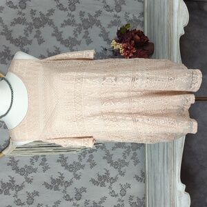 Torrid pink lace cold shoulder top